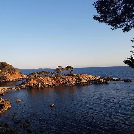 Le Cocon Du Sud Proche Renecros